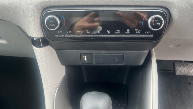 Toyota Yaris 1.5 Hybrid Excel 5dr CVT Hybrid Hatchback